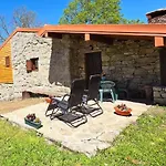 Casa Da Covinha - Branda Da Aveleira בית נופש Melgaço