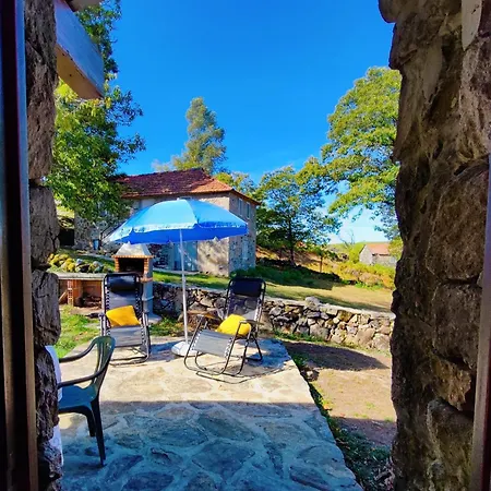 Casa Da Covinha - Branda Da Aveleira 멜가코