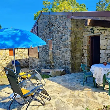 Casa Da Covinha - Branda Da Aveleira 멜가코