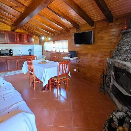 Casa Da Covinha - Branda Da Aveleira *