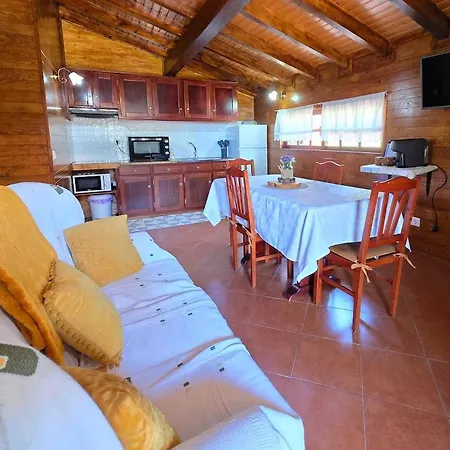 Holiday home Casa Da Covinha - Branda Da Aveleira Melgaco