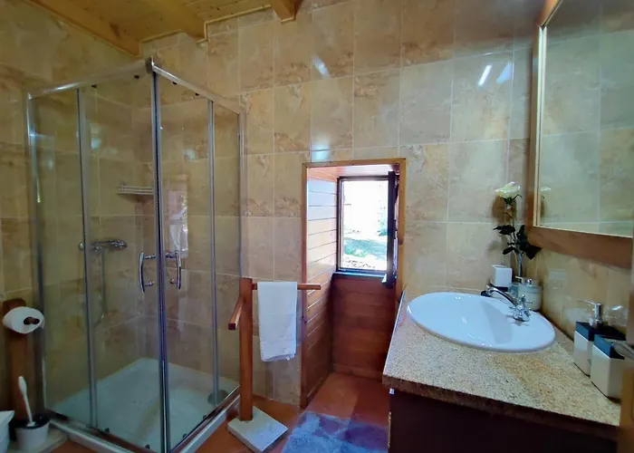 Casa Da Covinha - Branda Da Aveleira Nyaraló