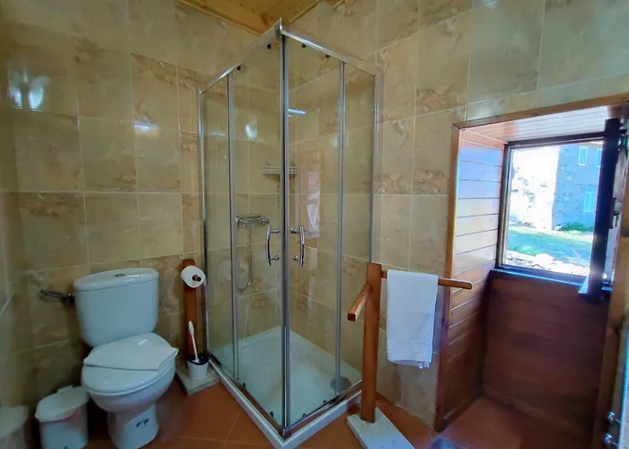 Casa Da Covinha - Branda Da Aveleira Nyaraló